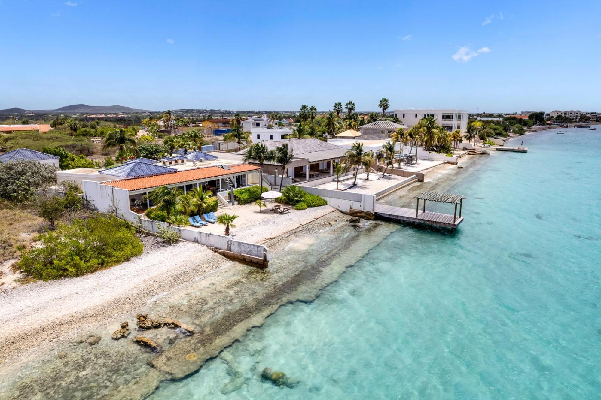 Oceanfront - Villa Port Of Call - Kralendijk  Exterior foto